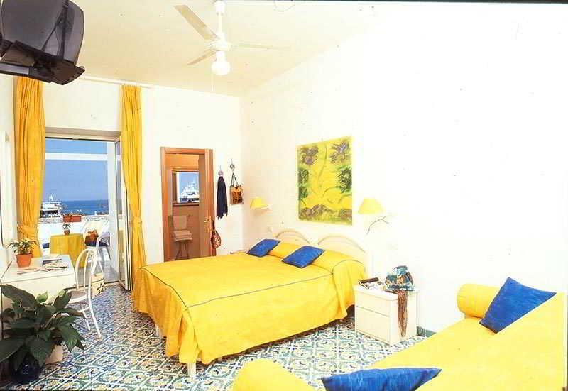 Hotel La Sirenella 拉科阿梅诺 外观 照片