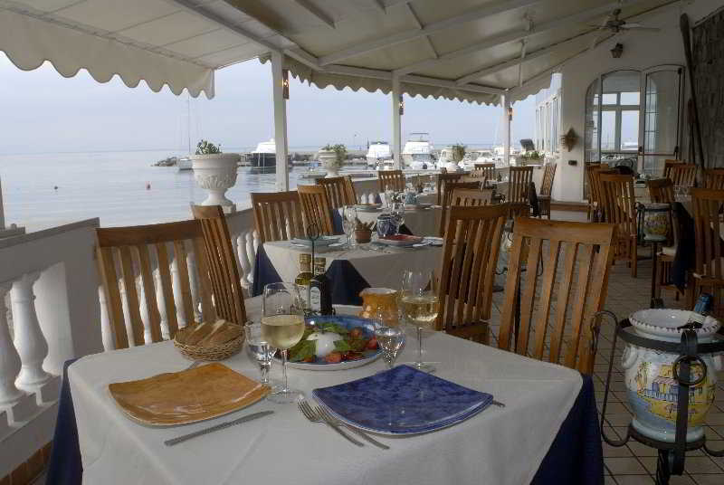 Hotel La Sirenella 拉科阿梅诺 外观 照片